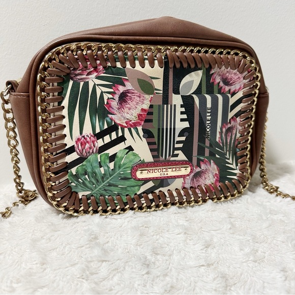 Nicole Lee Purse - Picture 2 of 5